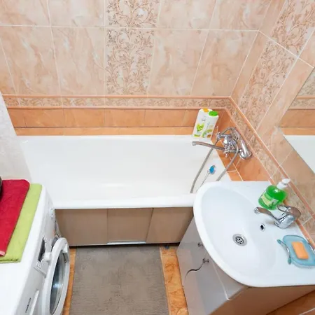 Квартира Со Свежим Ремонтом Apartment *